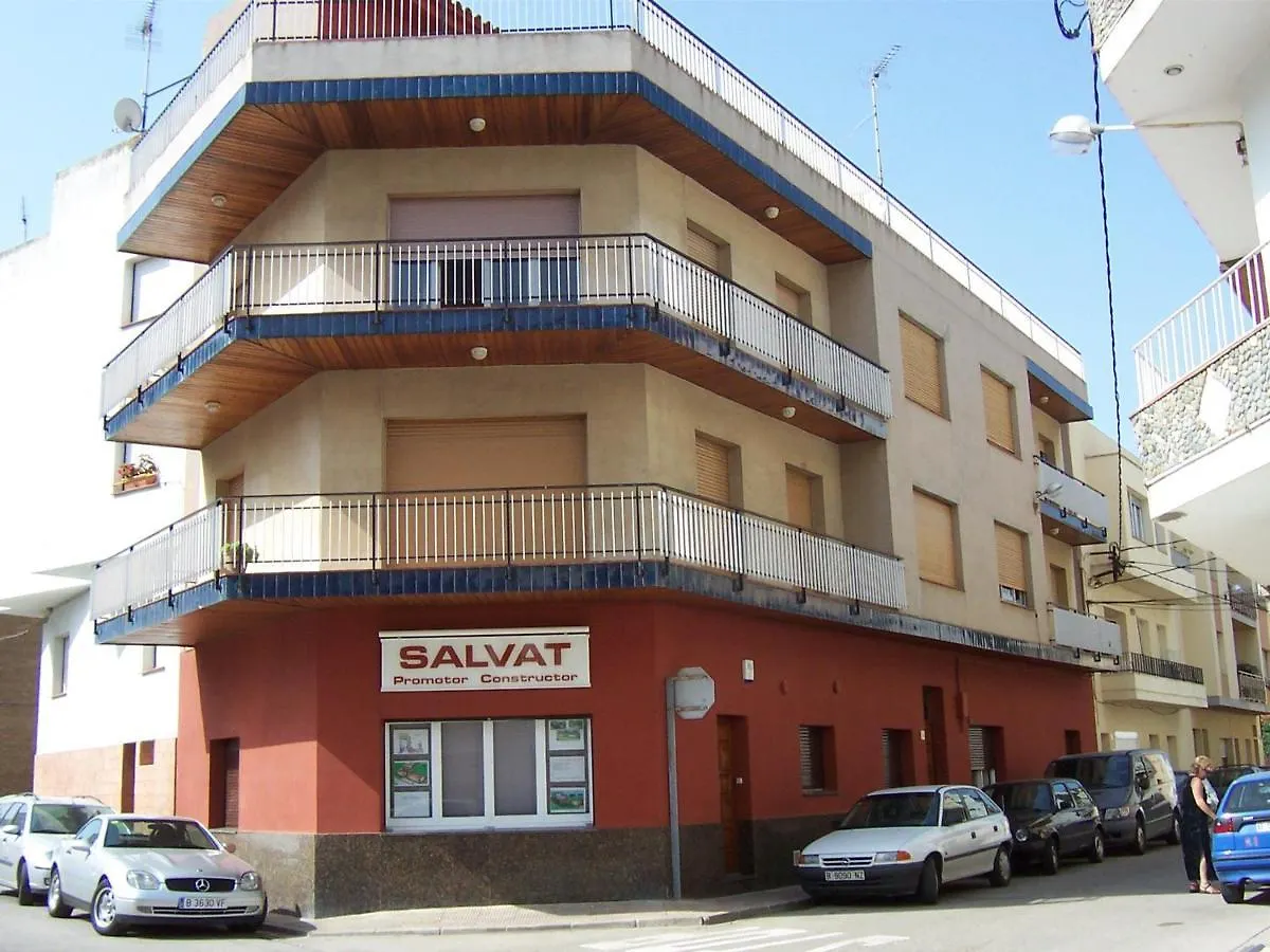 Apartamento Centrico, Luminoso A 100M De La Playa Con Balcon Y Wifi Llanca Spain